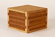 Urns 356